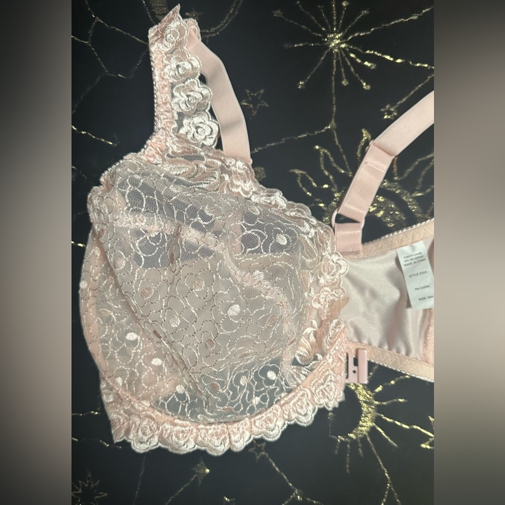 Valmont Front Close Lace Cup Underwire Bra